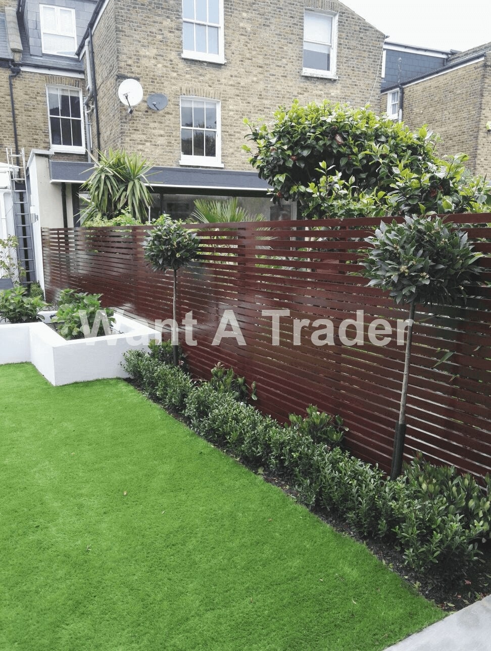 Horizontal Fencing Installers Lewisham SE13